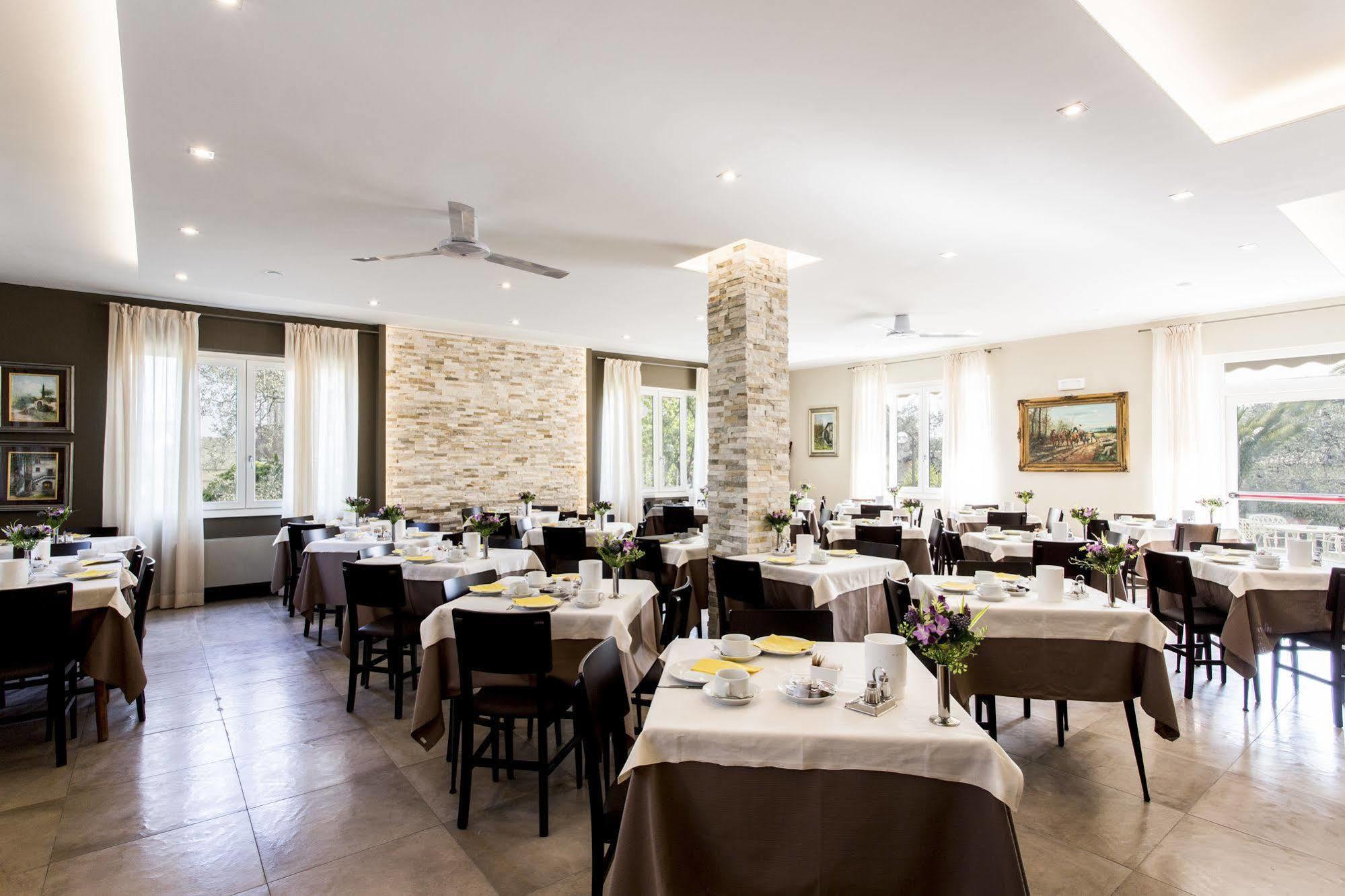 טוסקולנו מדרנו Hotel Sorriso מראה חיצוני תמונה